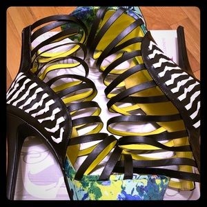 Super cute Multi color heels